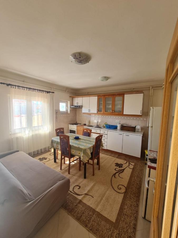 Apartment Sukošan Eksteriør bilde